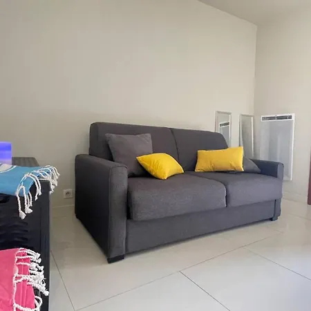 Suquet Near Palais Et Plages Appartement Cannes